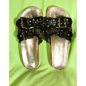 Free People footbed leather sandal with buckle and embellishments size 41